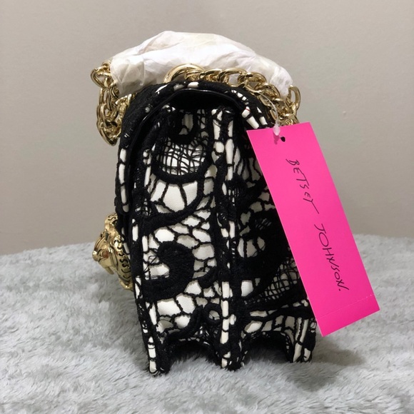 Betsey Johnson Lady Lace Chain Strap shoulder Bag - Picture 3 of 7